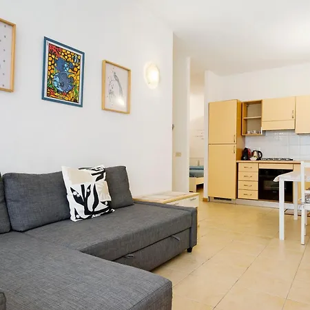 Fontanine House Appartement *
