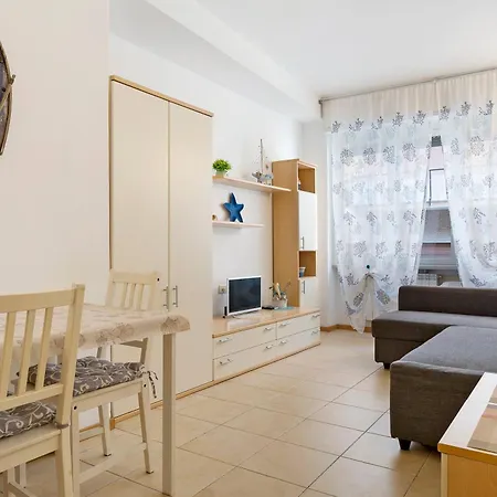 Fontanine House *