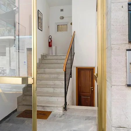 Fontanine House *